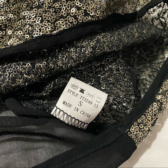 Love Culture Sequin Top - Picture 3 of 3